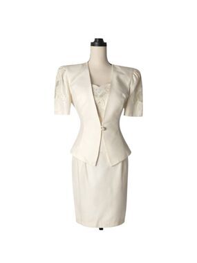 Vintage Karen Miller NY Ivory 3-Piece Suit Size 7/8 Satin Lined